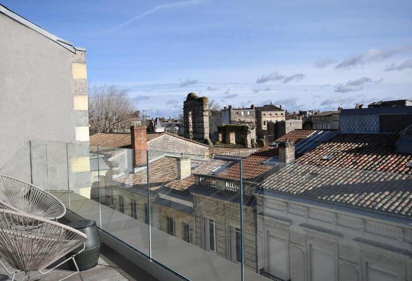 Номер Deluxe с Террасой, La Maison Bordeaux