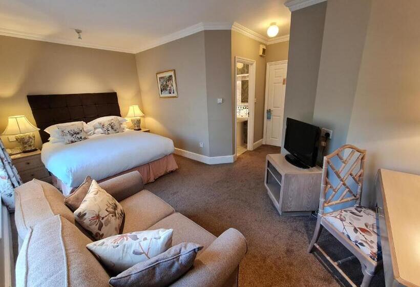 Номер Стандарт, Powdermills Country House