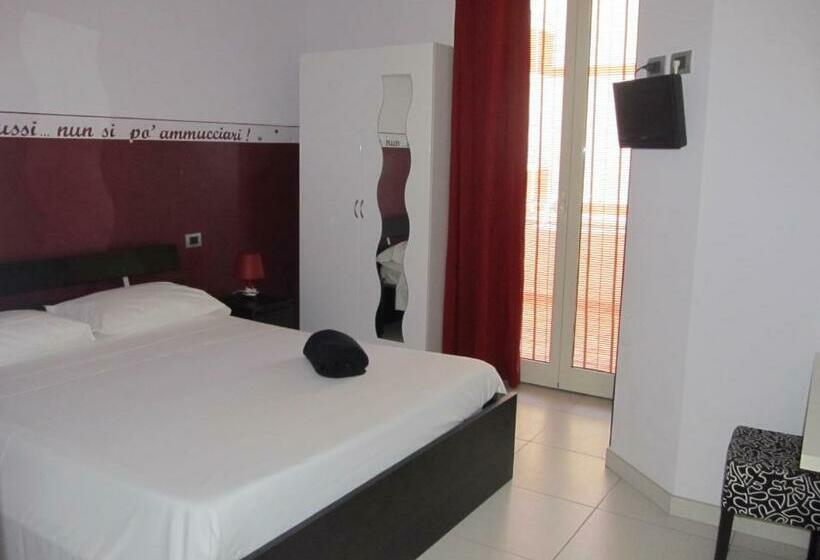 Номер Стандарт с Балконом, B&b Persi Nel Sud