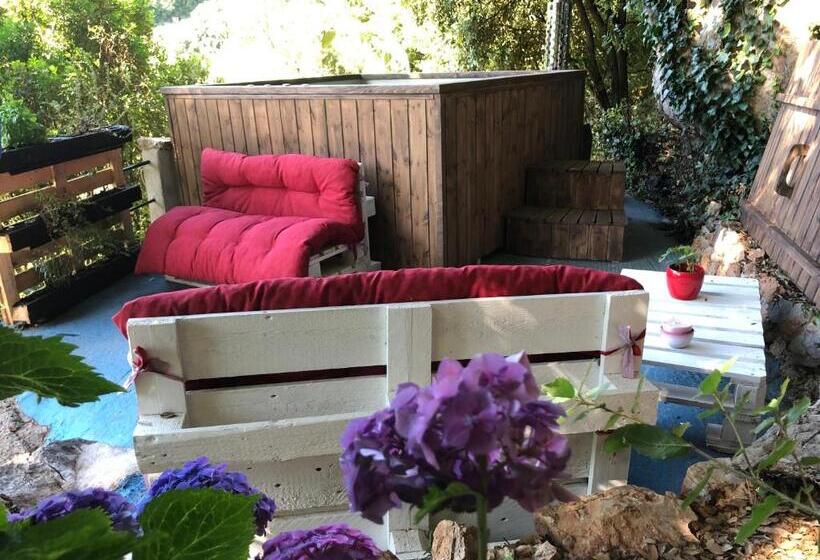 Номер Стандарт Трехместный, B&b Selu