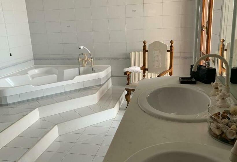 اتاق استاندارد چهار تخته, Brezza Da Mare B&b