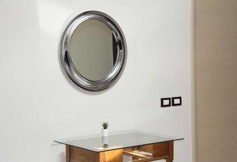 اتاق استاندارد, Urban Pop Hostel & Bnb