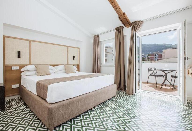 小型套房带阳台, Sorrentovibes   Boutique Suites 186