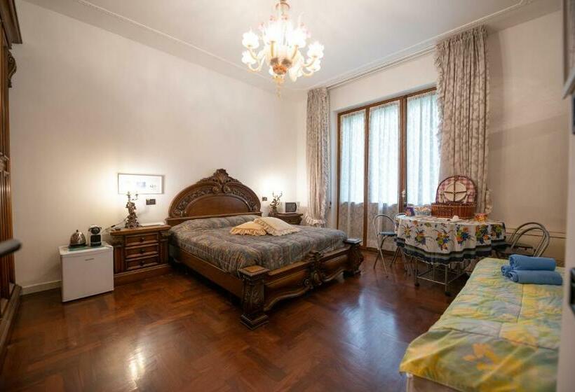Люкс, B&b Family First