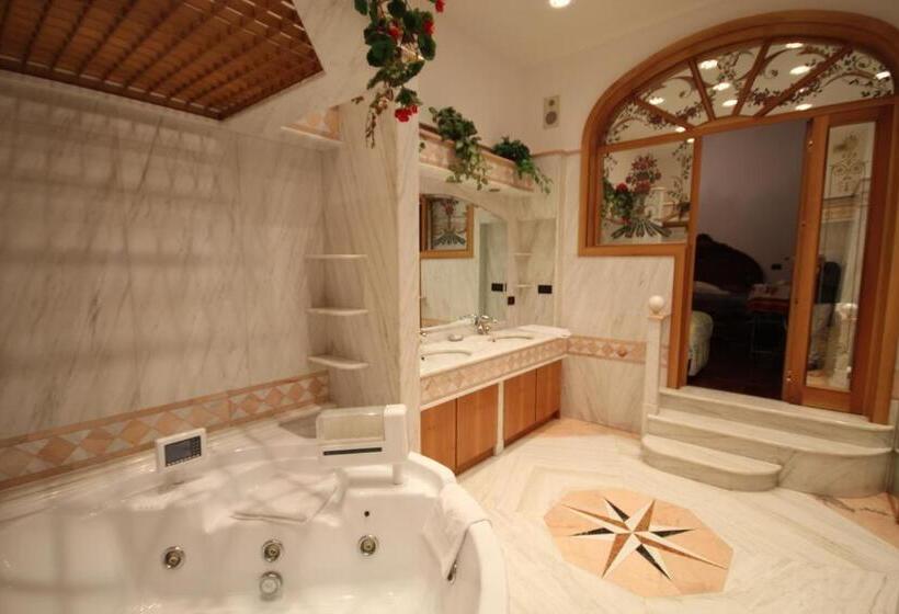Люкс, B&b Family First