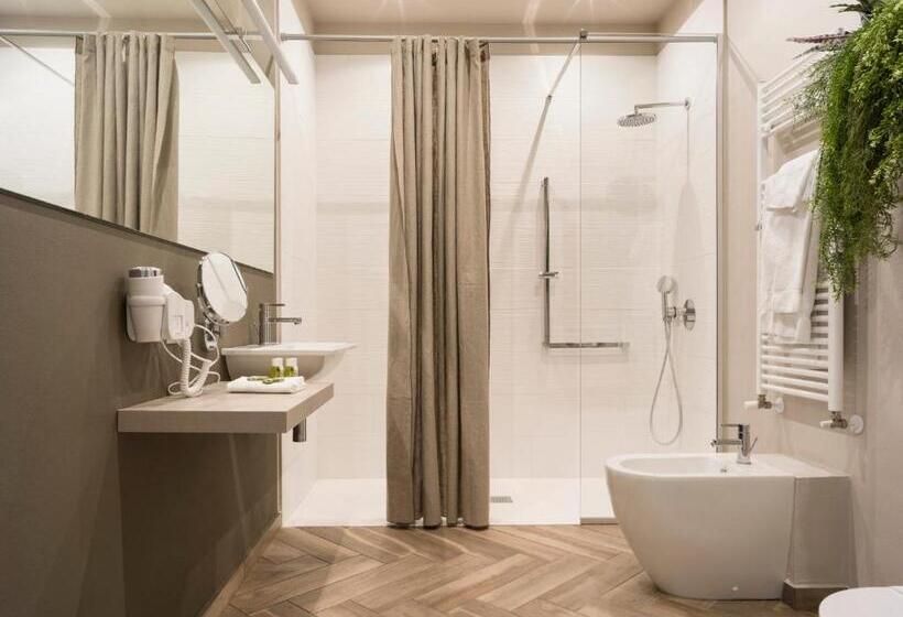 Suite with lake view, Bed & Breakfast La Home And Apartments