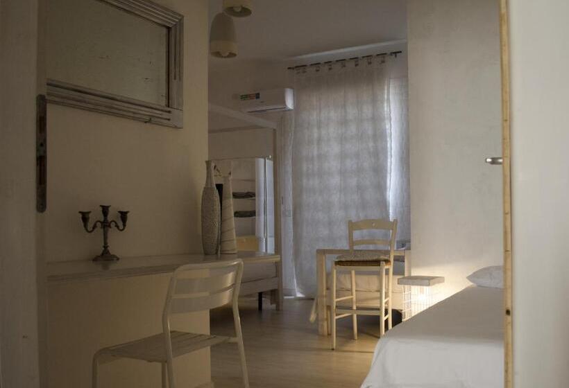 Номер Стандарт Трехместный, Gea Etna Apartment&rooms
