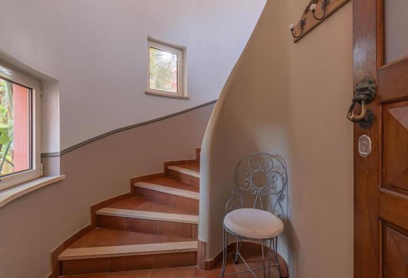 Люкс Престиж, Villas D. Dinis  Charming Residence