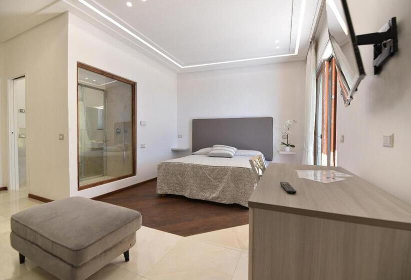 Номер Deluxe с Балконом, Relais Milo