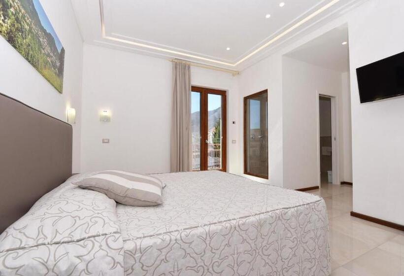 Номер Deluxe с Балконом, Relais Milo