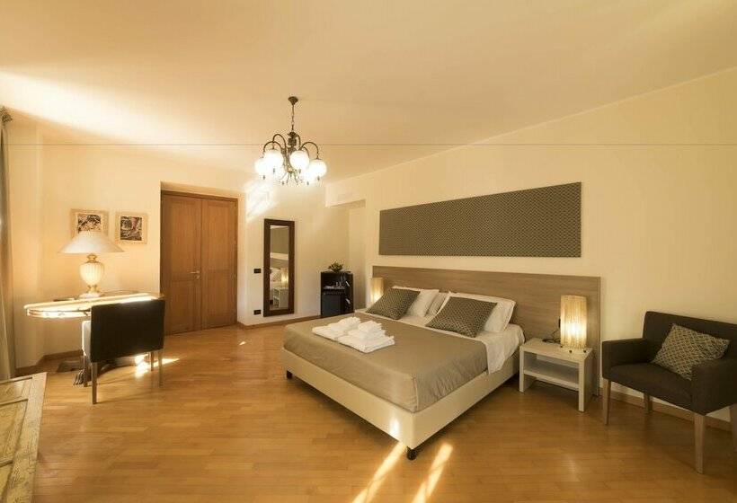 3 Bedroom Suite, Bbuss Country Club