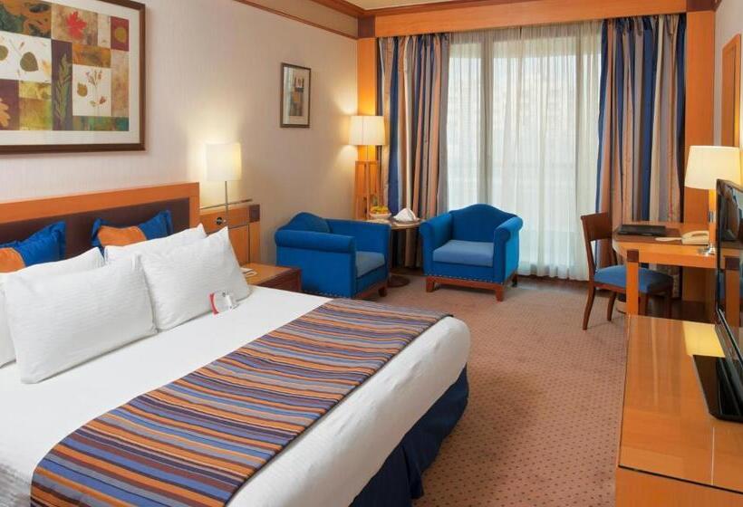 اتاق لوکس با چشم‌انداز شهر, Crowne Plaza Hamra Beirut, An Ihg