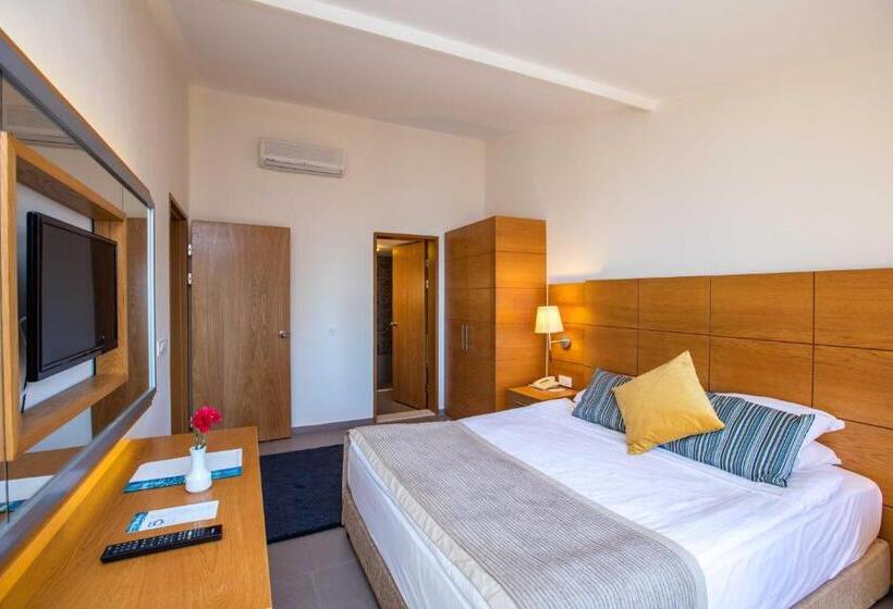 俱乐部房间, Pine Bay Holiday Resort
