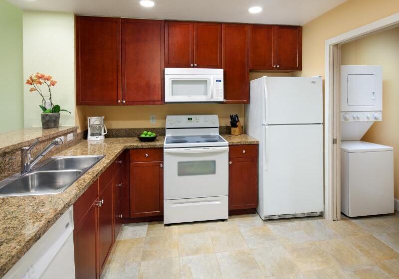 Вилла 2 Спальни, Sheraton Vistana Villages Resort Villas, I Drive Orlando