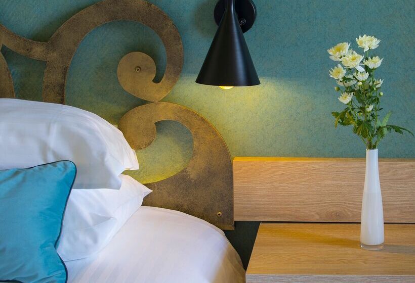 디럭스 룸 바다 전망, The Grandresort   Limited Edition By Leonardo Hotels