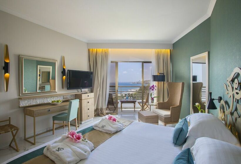바다 전망 이그제큐티브 스위트, The Grandresort   Limited Edition By Leonardo Hotels
