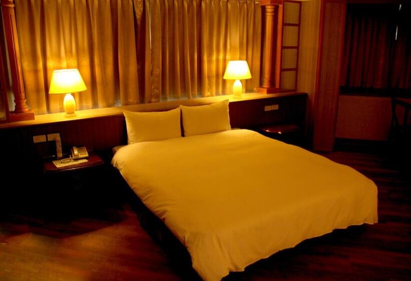 اتاق استاندارد سه نفره, Meadow Hotel Taipei