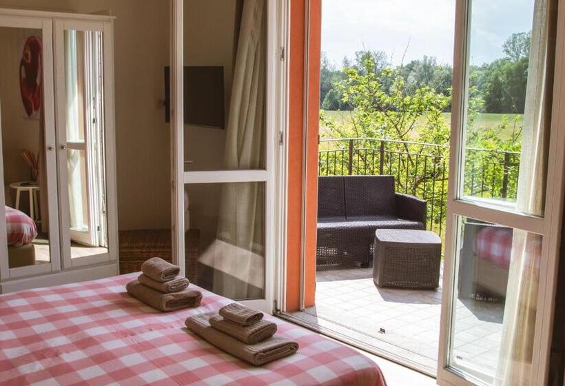 اتاق استاندارد, Agriturismo Familiare I Giardini Del Lago