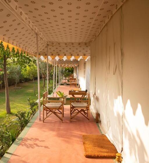 Standard Tent, Madho Bagh