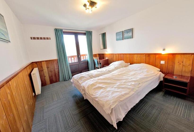 חדר סטנדרט עם מרפסת, Chalethotel Belle Etoile By Skinetworks