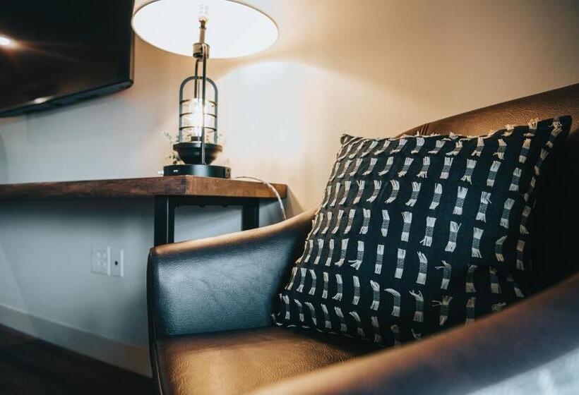 Люкс Адаптированный для Инвалидов, Voco Saranac Lake Ny Waterfront, An Ihg