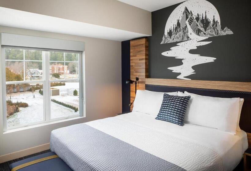 Люкс Кровать Кинг, Voco Saranac Lake Ny Waterfront, An Ihg