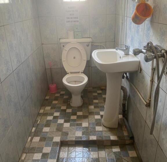 标准间, One World Village Guesthouse
