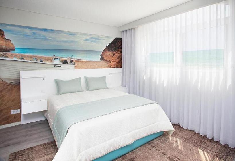 اتاق اساندارد با چشم‌انداز جانبی به دریا, Golden Beach Guest House & Rooftop Bar