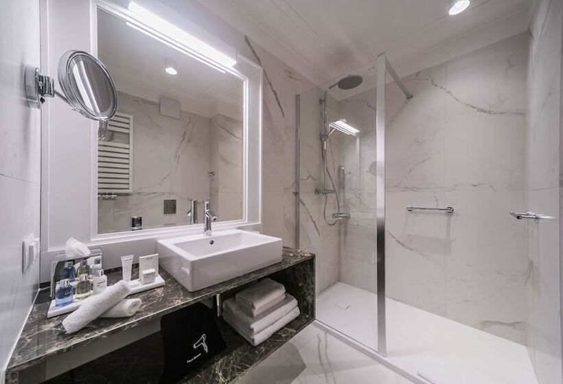 Полулюкс, Radisson Blu Hotel Sopot