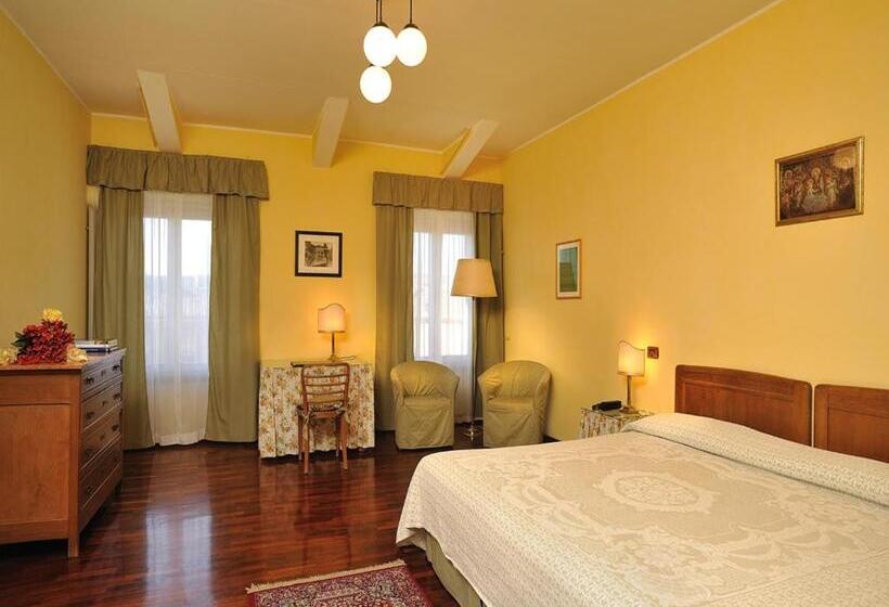 Люкс, Albergo San Domenico