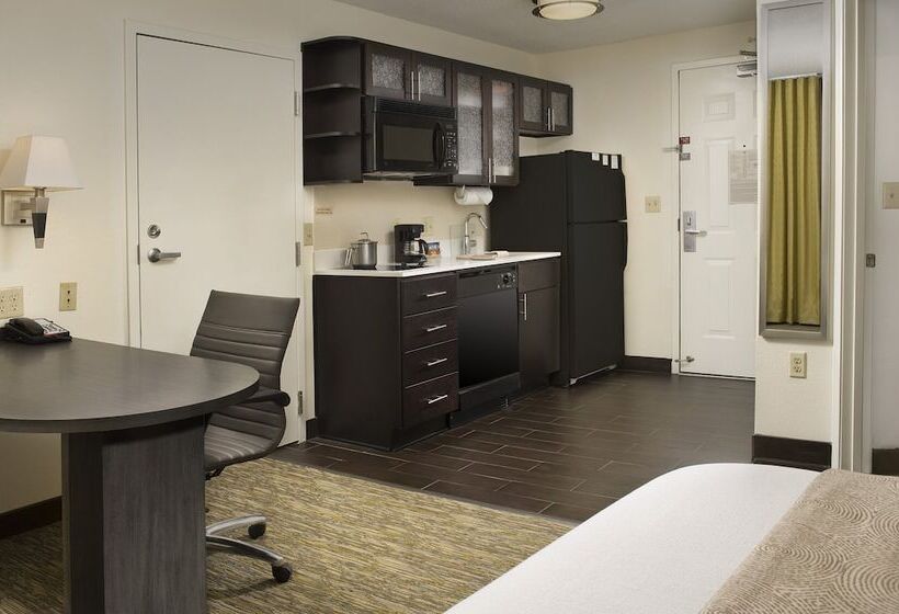 套房, Candlewood Suites Richmond South, An Ihg