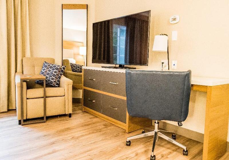 适合残疾人士使用的套间, Candlewood Suites Richmond South, An Ihg