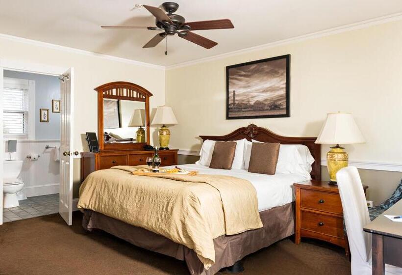 キングサイズベッドのスーペリアルーム, Crowne Pointe Historic Inn Adults Only