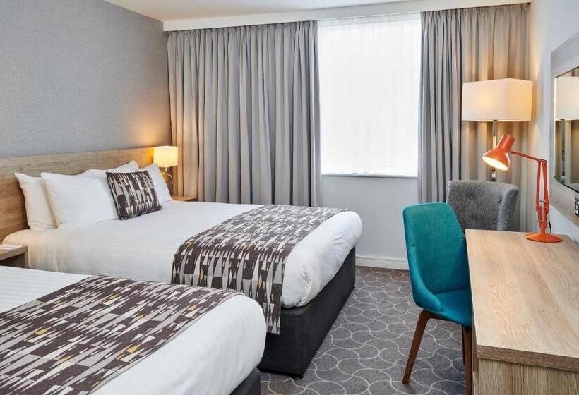 חדר סטנדרט שתי מיטות זוגיות, Holiday Inn Ellesmere Port/cheshire Oaks, An Ihg
