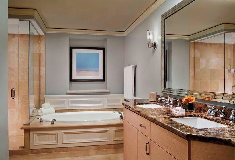 סוויטה נשיאותית 2 חדרים, The Ritzcarlton Key Biscayne, Miami