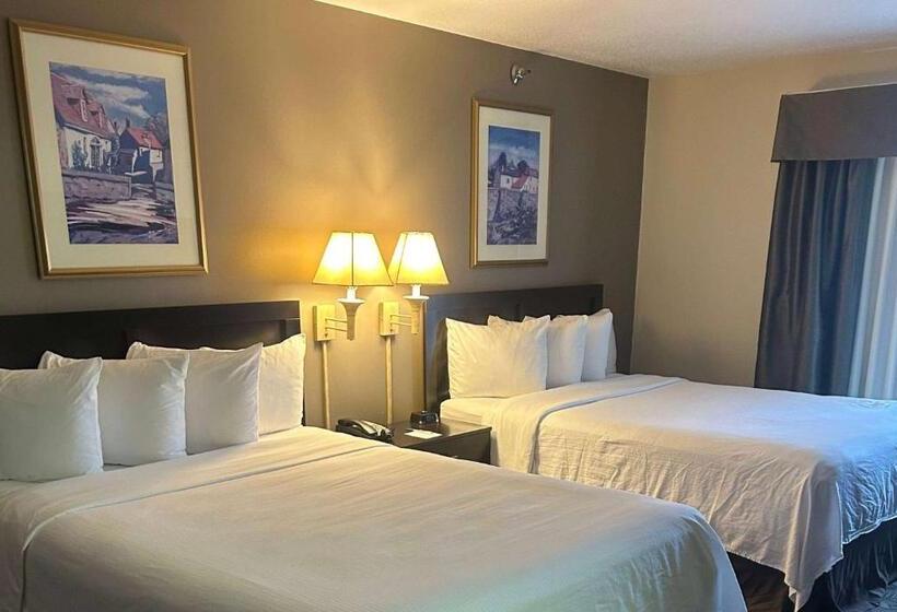 Номер Стандарт, Wyndham Garden Madison Fitchburg