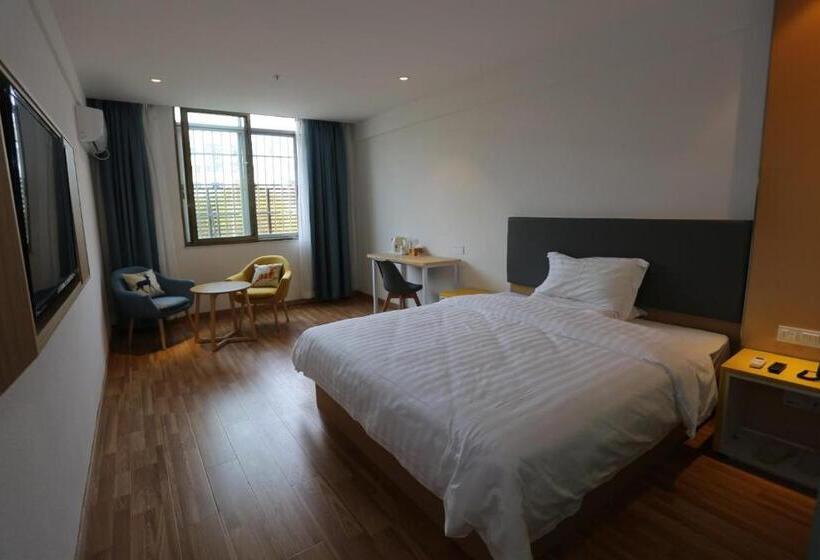 Номер бизнес-класса, 7 Days Inn Nanchang Qingshanhu Avenue Minfeng Road Branch