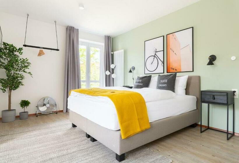 سوئیت با بالکن, Limehome Garching Bei München
