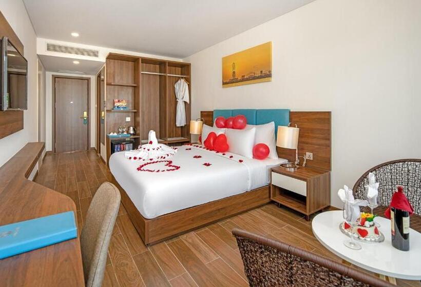 سوئیت پریمیوم, Gold Plaza Hotel Da Nang