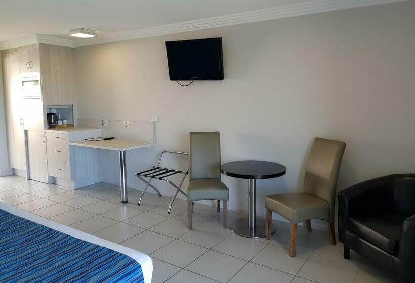 Стандартный Номер Кровать Кинг, Cardwell Beachcomber Motel & Tourist Park