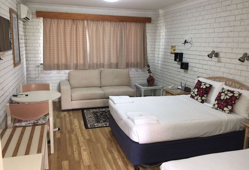 اتاق استاندارد, Holland Park Motel