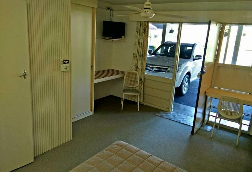 스탠다드 룸, Cairns Motor Inn