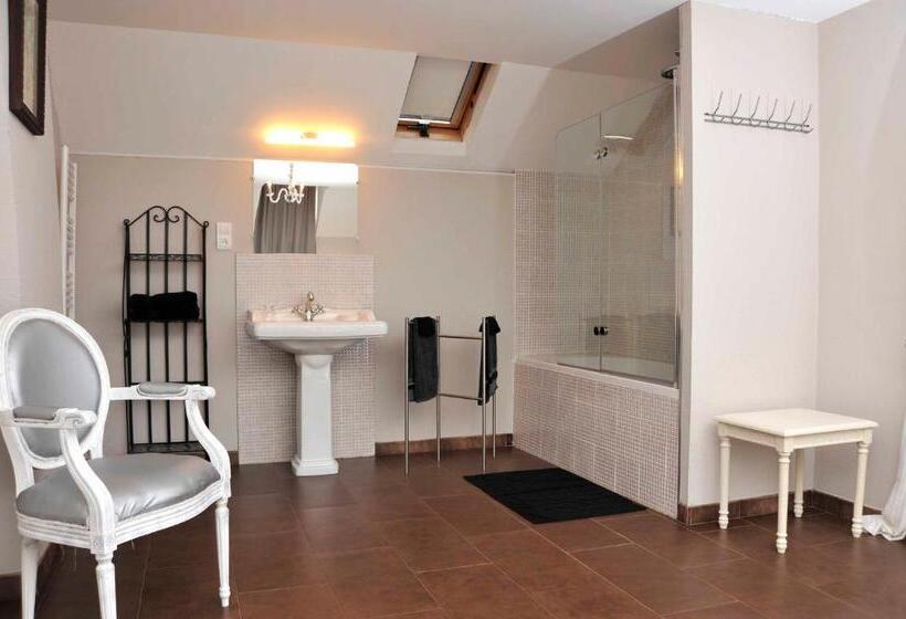 Номер Комфорт, Chambres Et Tables D'hôtes Le Voriou