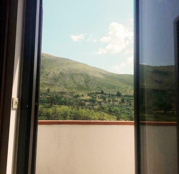 Номер Стандарт Трехместный, Albergo Villa Riccio