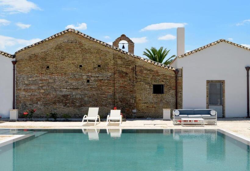 스탠다드 룸 풀장 전망, Masseria Celentano Relais & Agriturismo