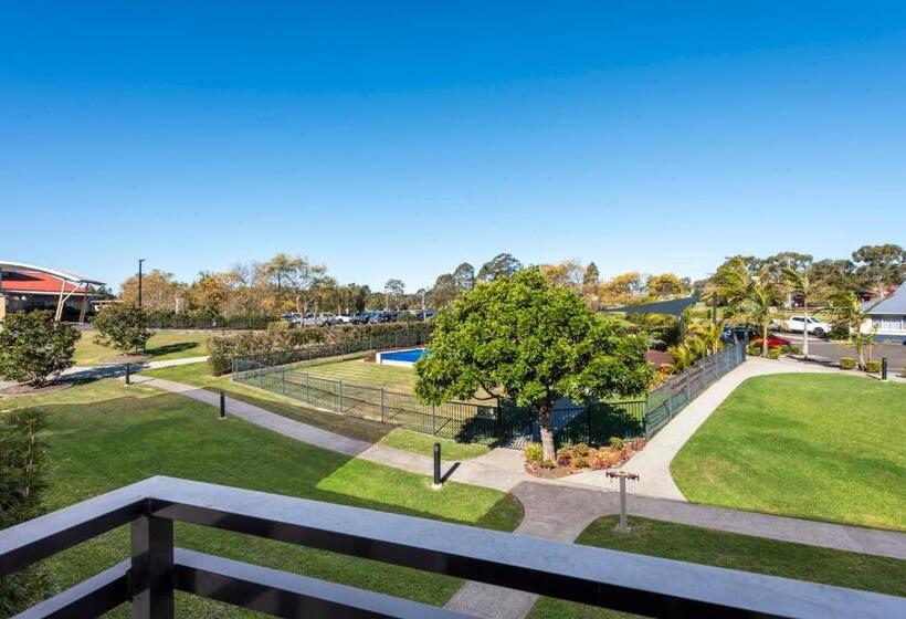 스탠다드 룸 풀장 전망, Springs Shoalhaven Nowra