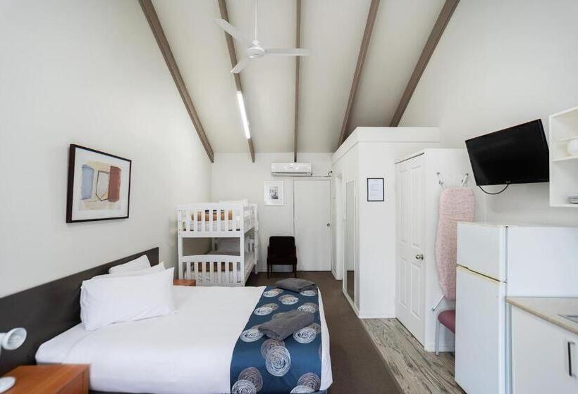 패밀리 룸, Canberra Ave Villas