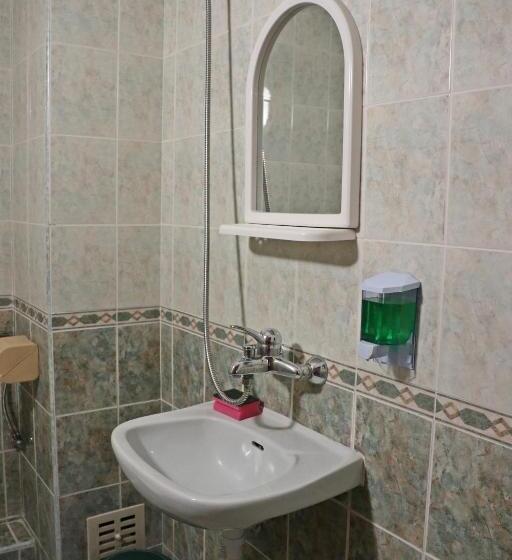 Номер Стандарт с Балконом, Guest House Kostadinovi