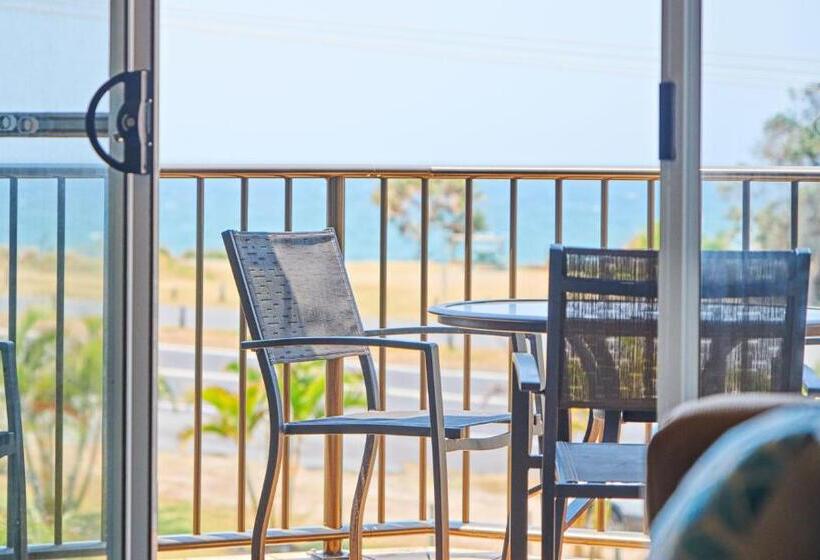 Апартаменты 2 Спальни, Cabarita Beachfront Apartments By Kingscliff Accommodation
