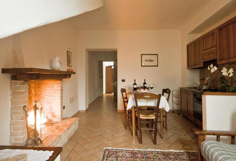 Апартаменты 1 Спальня, Borgo San Valentino